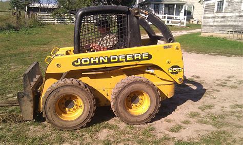 2000 john deere skid steer 250|john deere 250 track hoe.